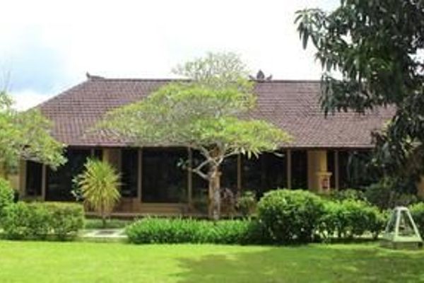 Aerotel Tastura Lombok (Praya)